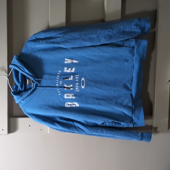 Blue Oakley Pullover Hoodie - Picture 1 of 4